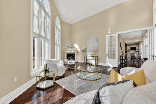 26 Alai Circle, Markham, ON - Indoor With Fireplace