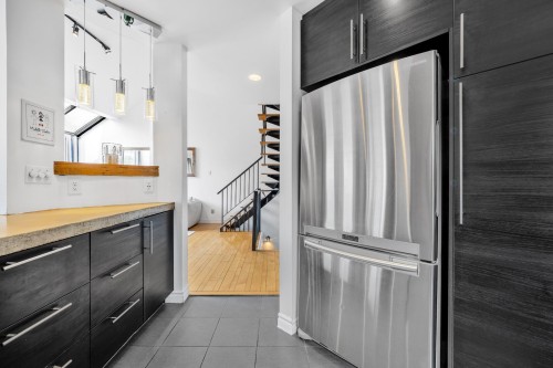 Cuisine - 1960 Rue Du Skieur, Sainte-Adèle, QC - Indoor Photo Showing Kitchen