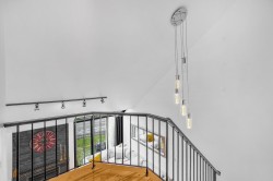 Mezzanine - 
