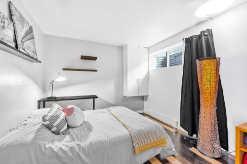 Chambre à coucher - 1960 Rue Du Skieur, Sainte-Adèle, QC - Indoor Photo Showing Bedroom