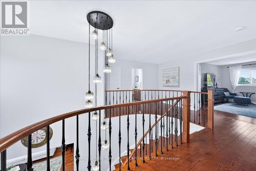 8 Marchwood Crescent, Richmond Hill, ON - Indoor Photo Showing Other Room