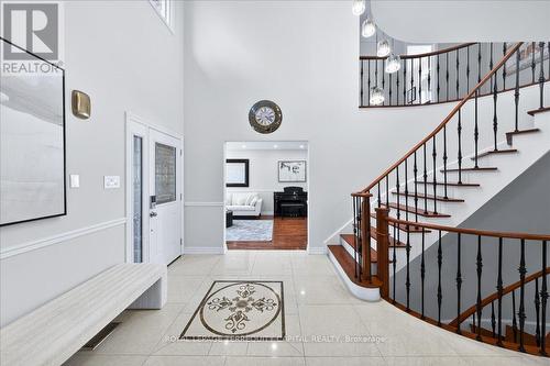 8 Marchwood Crescent, Richmond Hill, ON - Indoor Photo Showing Other Room