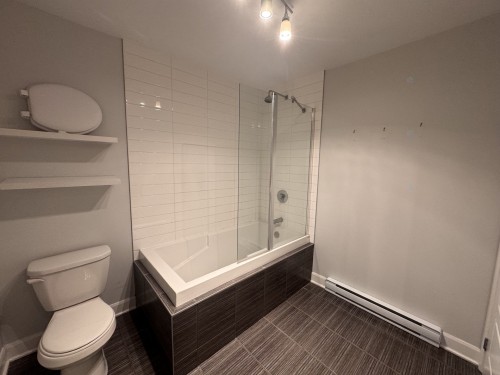 Bathroom - 13-9105 Rue Des Outardes, Mirabel, QC - Indoor Photo Showing Bathroom