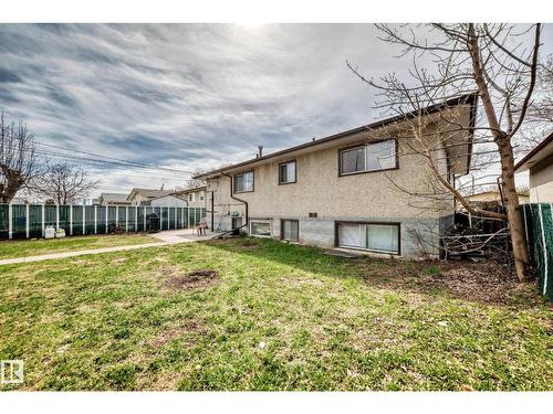 12825 102 St Nw, Edmonton, AB - Outdoor