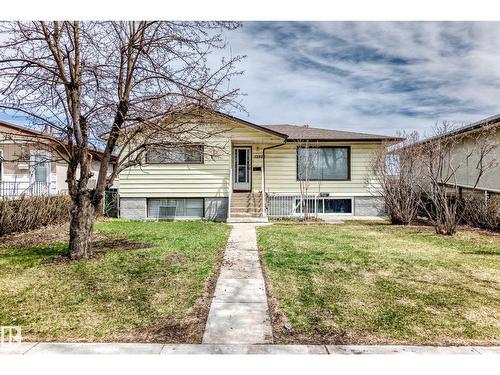 12825 102 St Nw, Edmonton, AB - Outdoor