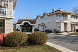 203F 141 105th STREET W  Saskatoon, SK S7N 1N3