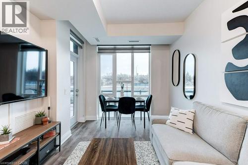 16 Concord Place Unit# 123, Grimsby, ON - Indoor