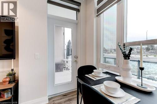 16 Concord Place Unit# 123, Grimsby, ON - Indoor