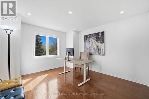 2531 Morrison Avenue, Mississauga, ON - Indoor Photo Showing Office