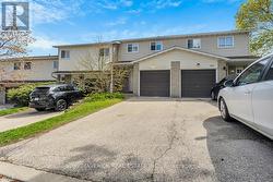 F - 308 BLUEVALE STREET N  Waterloo, ON N2J 4G3