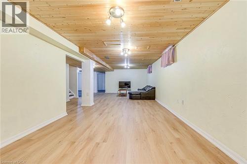 43 Niska Drive, Waterdown, ON - Indoor Photo Showing Other Room
