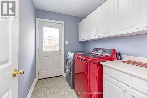 1236 Fleet Street, Mississauga, ON - Indoor Photo Showing Laundry Room