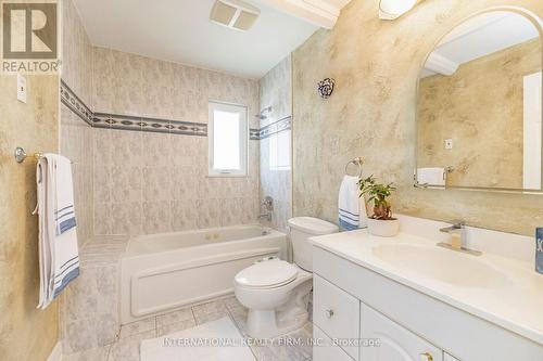 1236 Fleet Street, Mississauga, ON - Indoor Photo Showing Bathroom