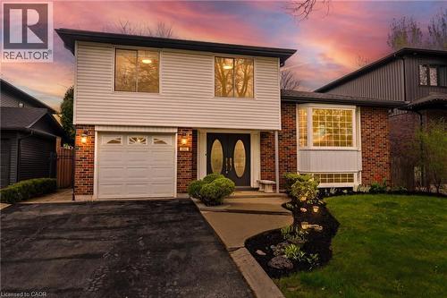 694 Mullin Way, Burlington, ON - Outdoor