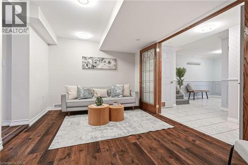 694 Mullin Way, Burlington, ON - Indoor