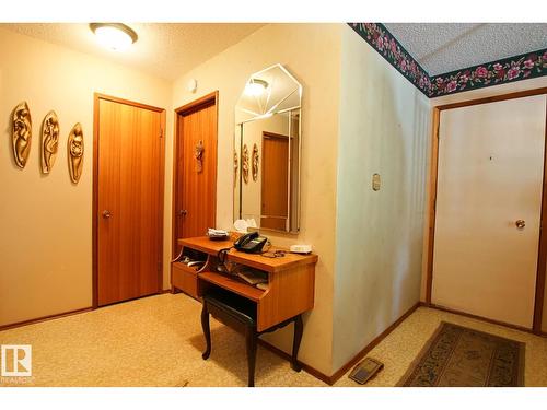 3539 104 St Nw, Edmonton, AB 