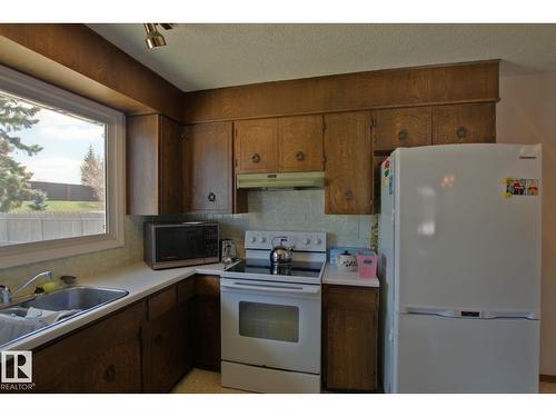 3539 104 St Nw, Edmonton, AB 