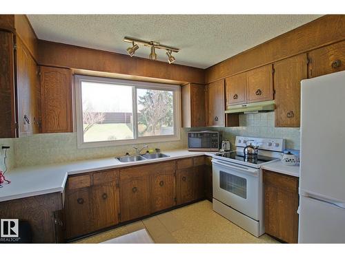 3539 104 St Nw, Edmonton, AB 
