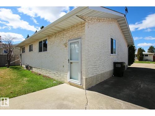 3539 104 St Nw, Edmonton, AB 