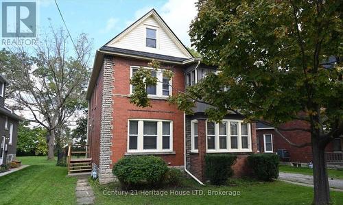 14 EMERICK AVENUE  Fort Erie (Central), ON L2A 2W3