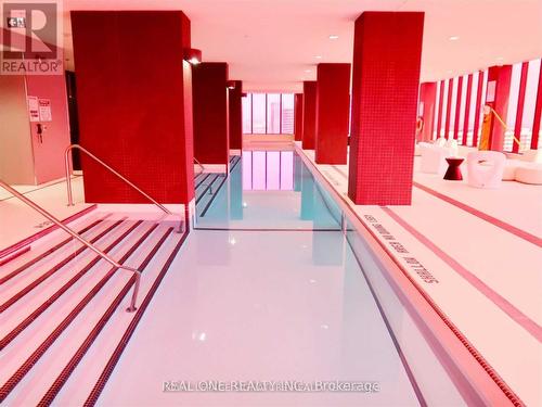 2209 - 8 Eglinton Avenue E, Toronto, ON -  Photo Showing Other Room