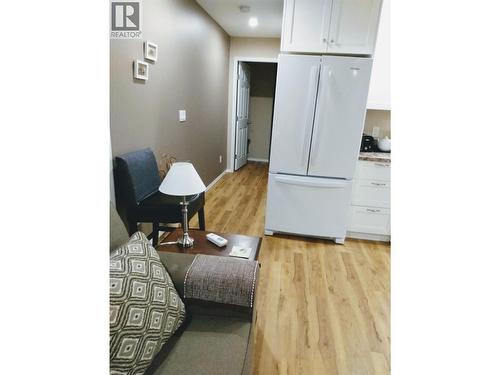 318 8Th Avenue, Creston, BC - Indoor