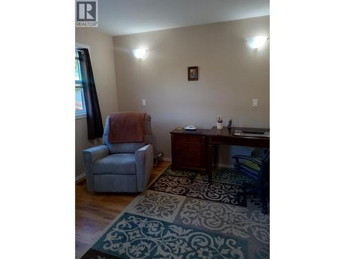 318 8Th Avenue, Creston, BC - Indoor