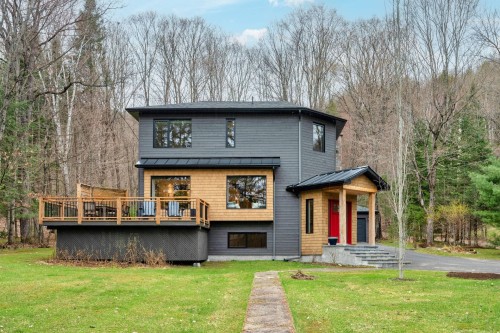 286 Ch. Bréard  Mont-Tremblant, QC J8E 1R1