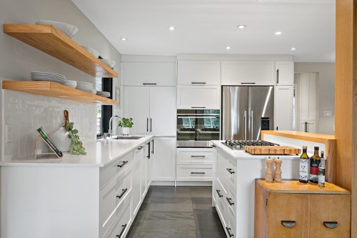 Cuisine - 286 Ch. Bréard, Mont-Tremblant, QC - Indoor Photo Showing Kitchen With Upgraded Kitchen
