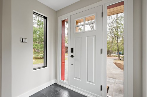 Hall d'entrée/Vestibule - 286 Ch. Bréard, Mont-Tremblant, QC - Indoor Photo Showing Other Room