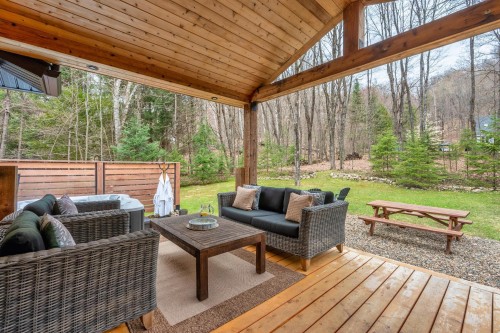 Extérieur - 286 Ch. Bréard, Mont-Tremblant, QC - Outdoor With Deck Patio Veranda With Exterior