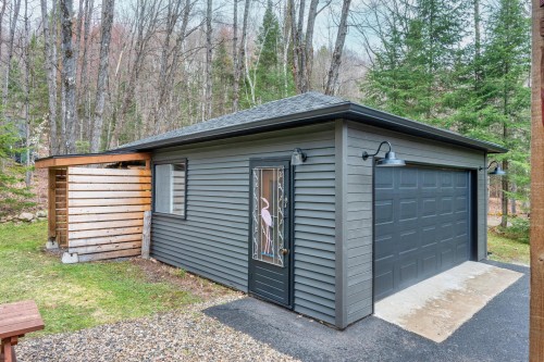 Garage - 286 Ch. Bréard, Mont-Tremblant, QC - Outdoor