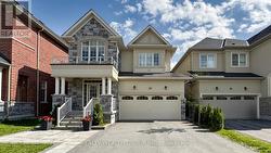 29 FREDERICK PEARSON STREET East Gwillimbury, ON L9N 0R8