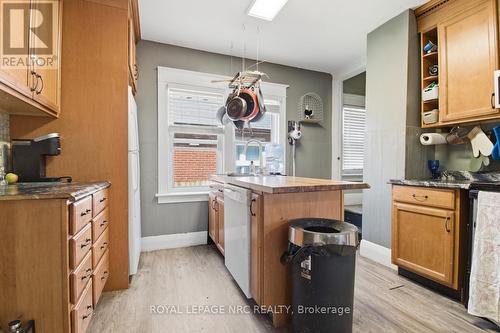 23 Louis Street, Port Colborne (East Village), ON - Indoor Photo Showing Kitchen