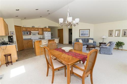 48 30 Bradford Road, Carman, MB - Indoor