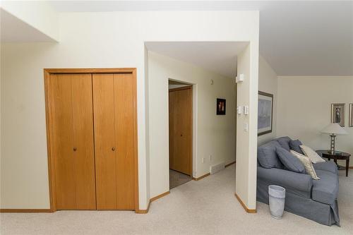 48 30 Bradford Road, Carman, MB - Indoor