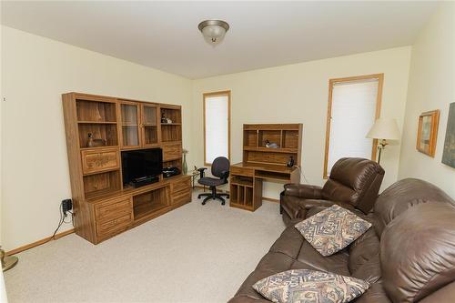 48 30 Bradford Road, Carman, MB - Indoor