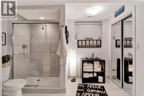 257 Donly Drive S, Simcoe, ON - Indoor Photo Showing Bathroom
