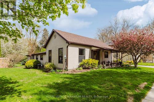 137 CHURCH STREET N  St. Marys, ON N4X 1A9