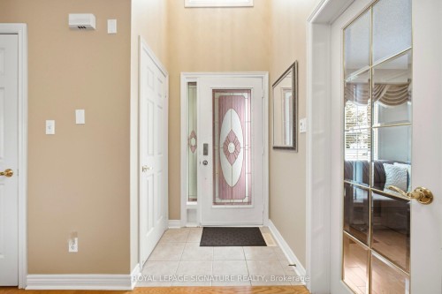 52 Durham Street, Halton Hills, ON - Indoor Photo Showing Other Room