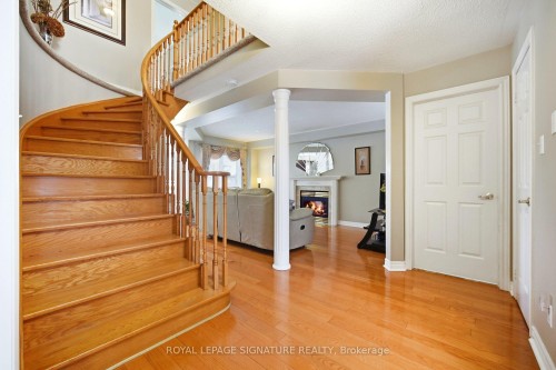 52 Durham Street, Halton Hills, ON - Indoor Photo Showing Other Room