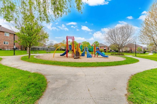 52 Durham Street, Halton Hills, ON - Outdoor
