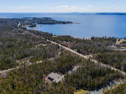 9241 Peggys Cove Road  Hackett's Cove, NS B3Z 0T7