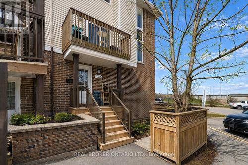 3 - 7 TIMBERVIEW WAY  Ottawa, ON K2H 9M5