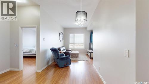 312 235 Evergreen Square, Saskatoon, SK - Indoor