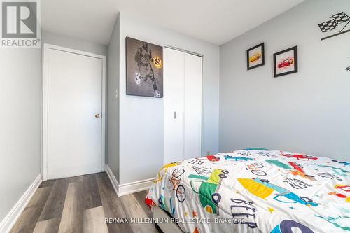 52 Village Court, Brampton, ON - Indoor Photo Showing Bedroom