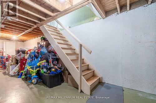 52 Village Court, Brampton, ON - Indoor Photo Showing Other Room