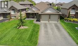 296 DONLY Drive S  Simcoe, ON N3Y 0C8
