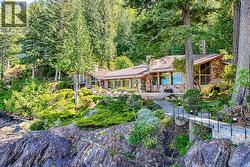 370-374 SMUGGLERS COVE ROAD  Bowen Island, BC V0N 1G1