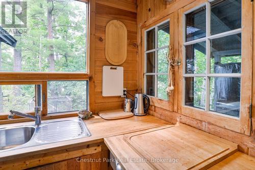 1 Rose Island, Gravenhurst (Morrison), ON - Indoor Photo Showing Other Room